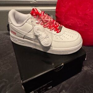 Air Force 1 White Sneakers with Red shoe laces
